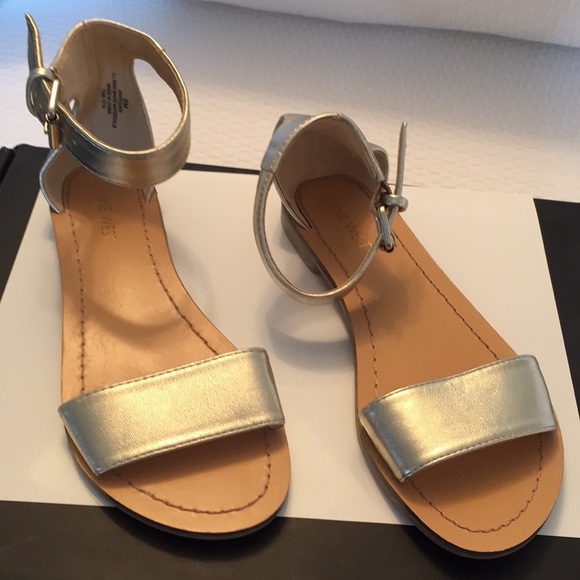 Nine West Sandal - Picture 4 of 4